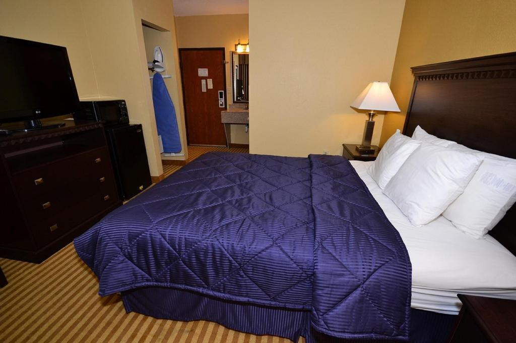 Quality Kansas Inn Merriam