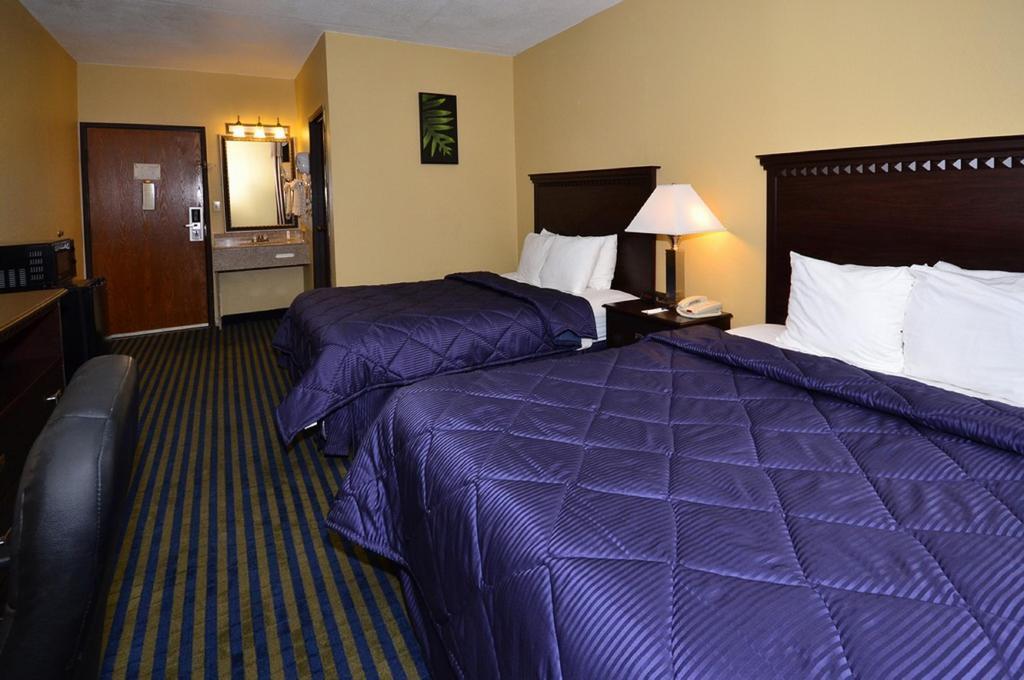 Quality Kansas Inn 2*