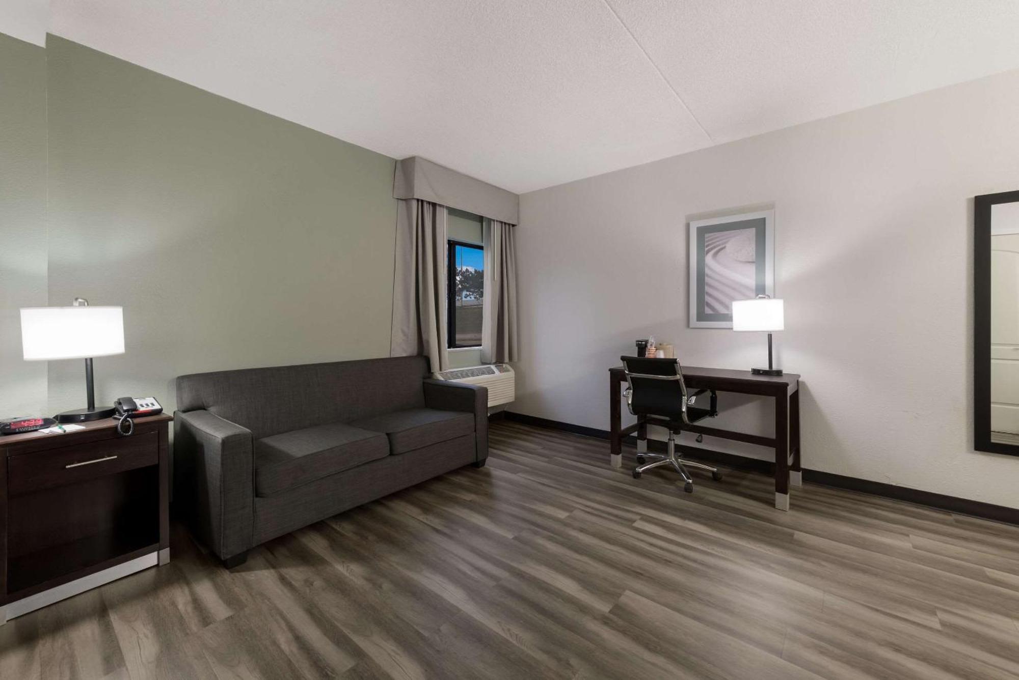 Inn Quality Kansas 2*