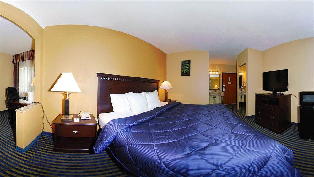 Quality Kansas Inn 2*